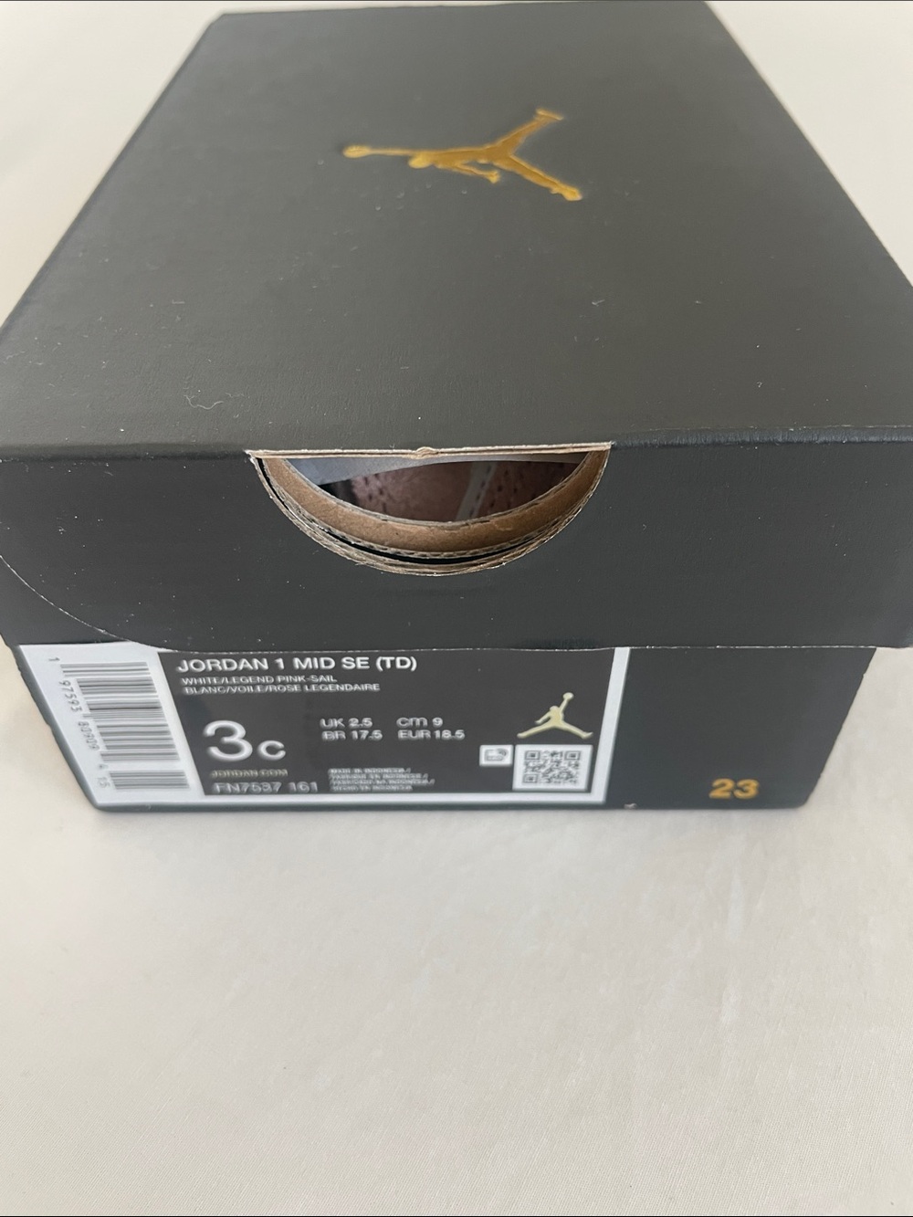 Jordan 1 MID SE Toddler Pink and White High-Top Sneakers Size 3C (EUC) - Picture 9 of 10